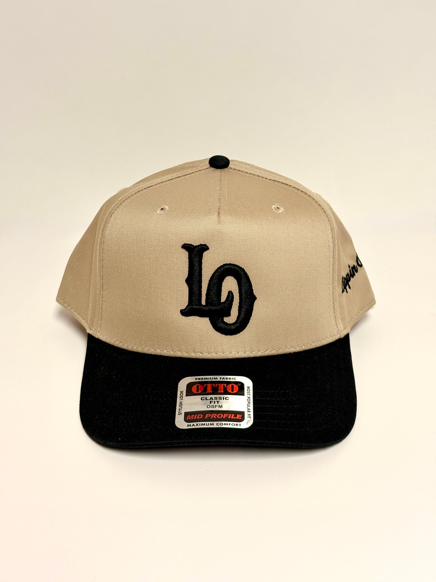 “LO” Black and Tan snap