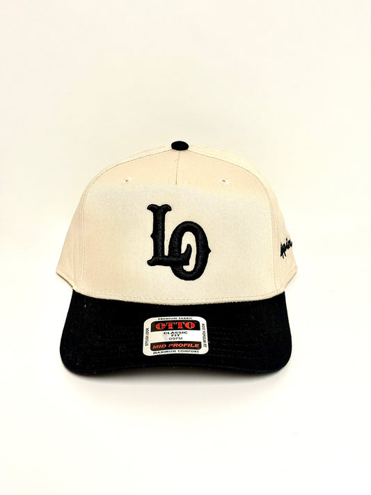 “LO” Black & Off White snap