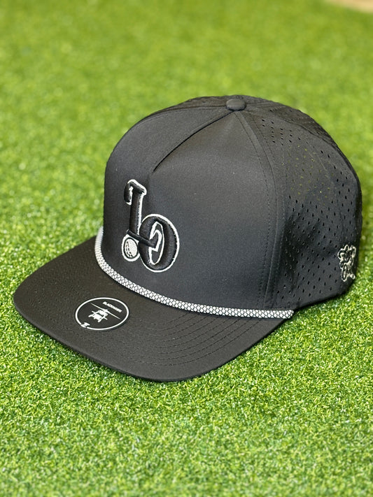 “LO” V.2 Black & White