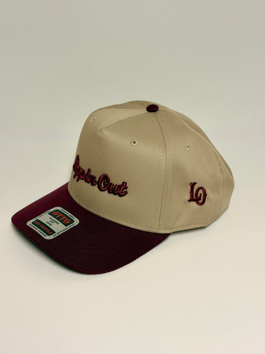 “Lippin Out” maroon and tan snap