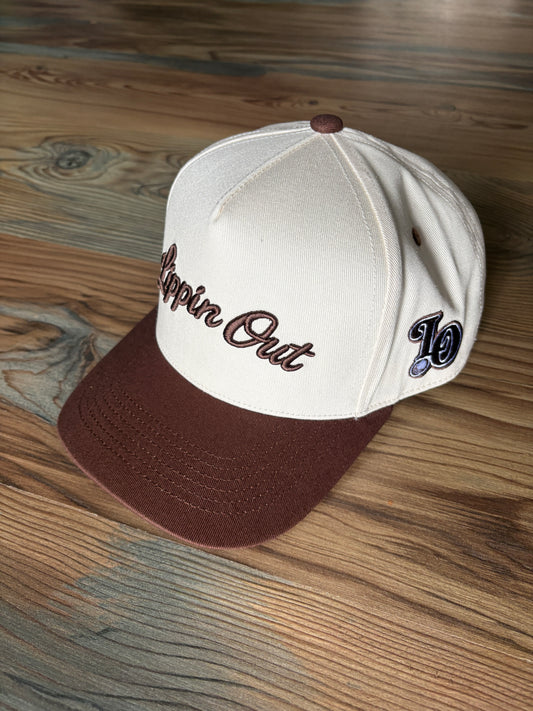 Crème & Brown Retro fit