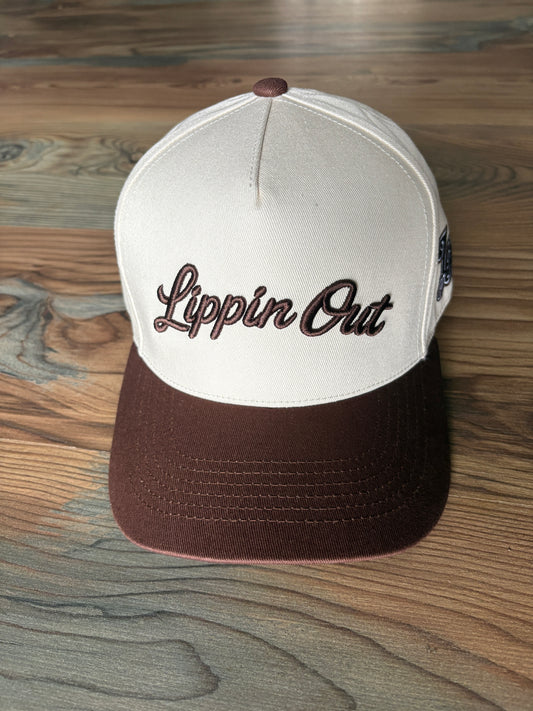 Crème & Brown Retro fit